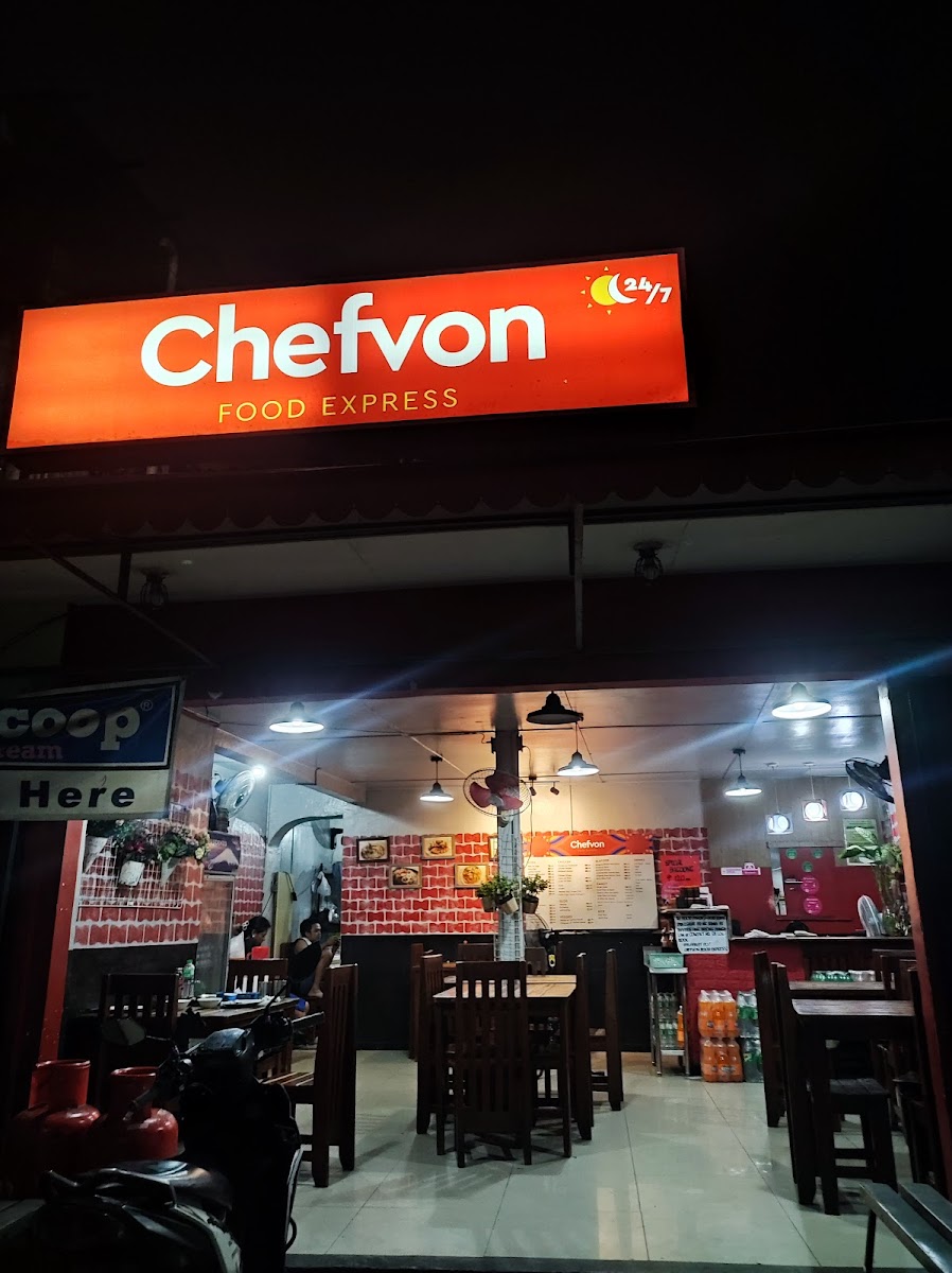 Chef Von