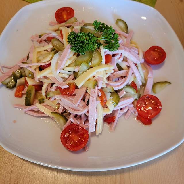 Wurstsalat