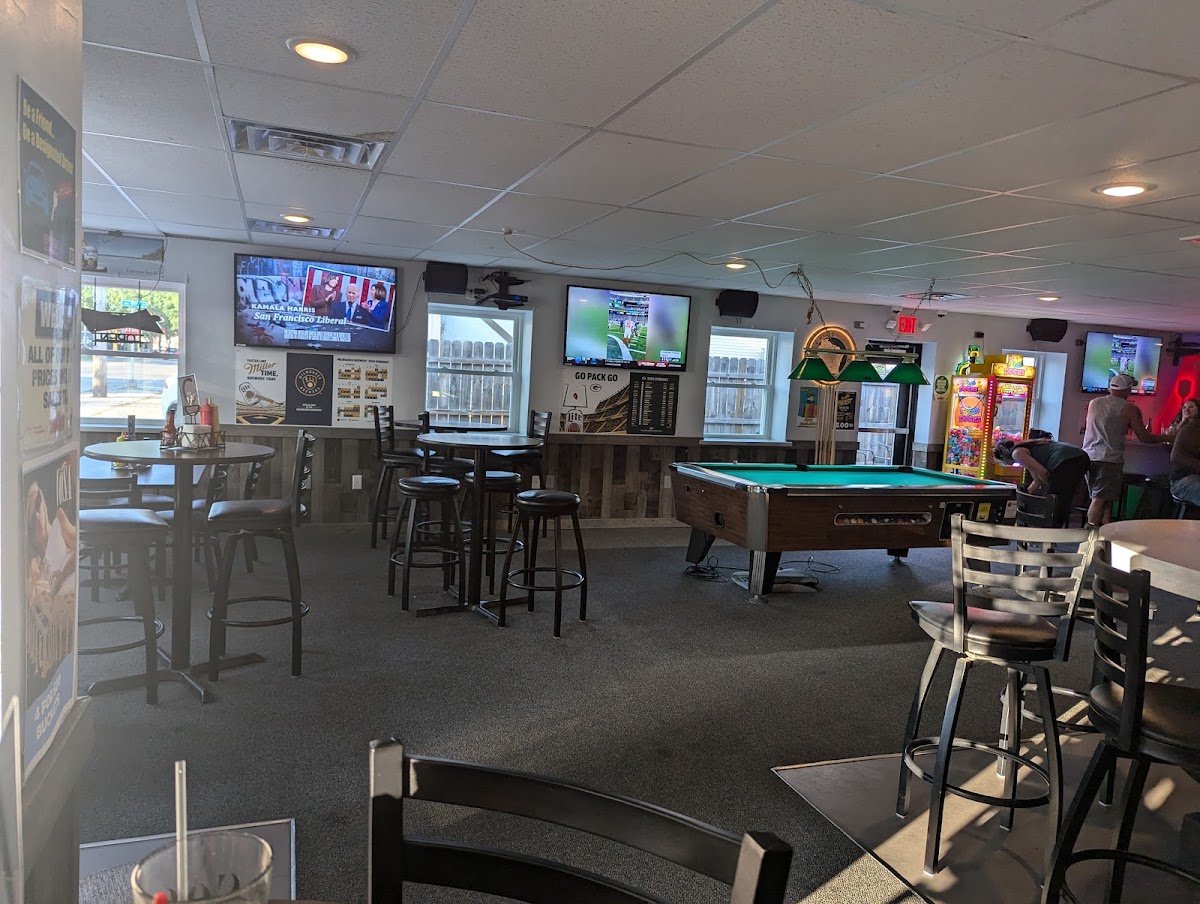 Blue Collar Bar & Grill