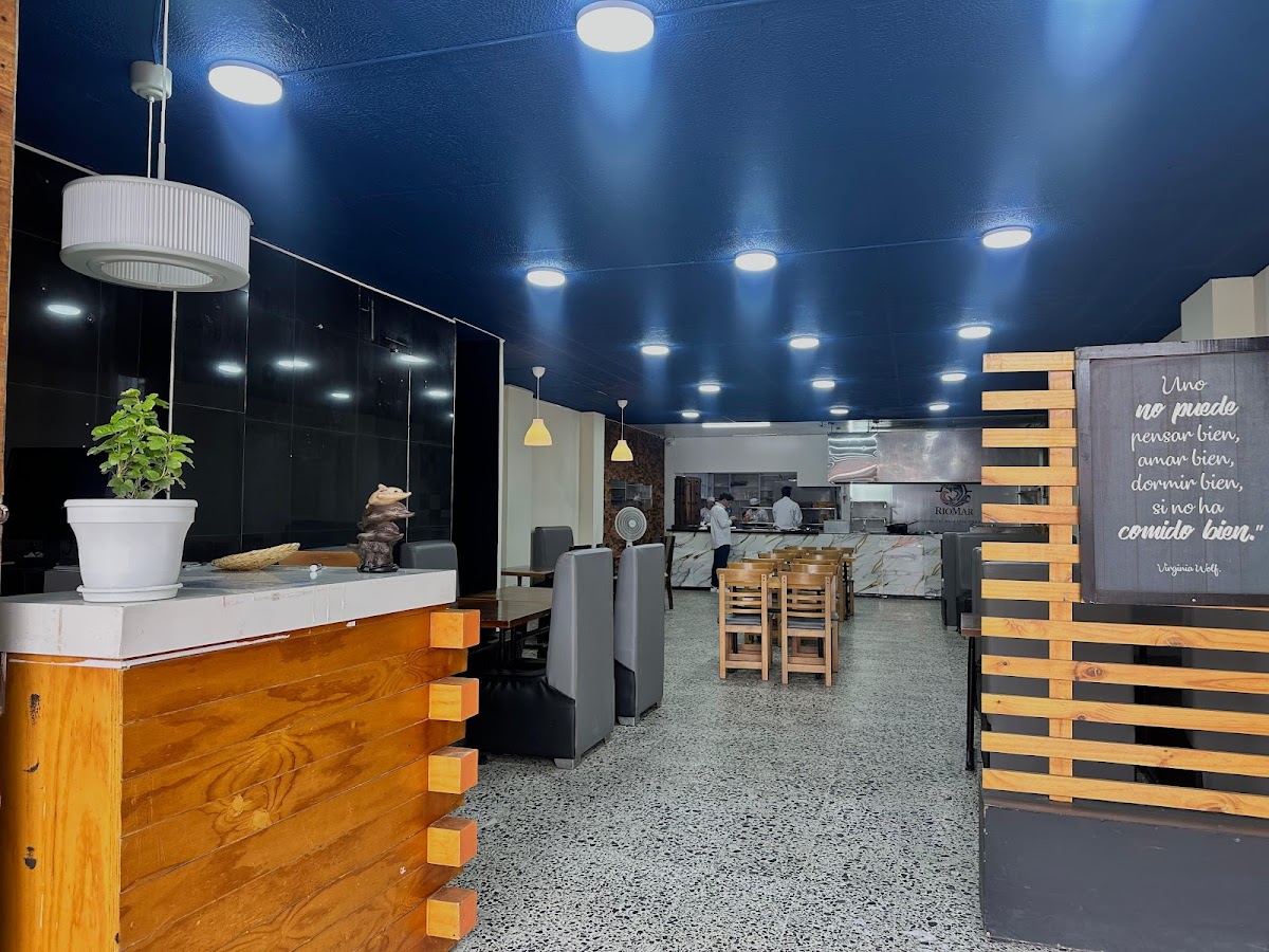 RioMar - Restaurante y cevichería