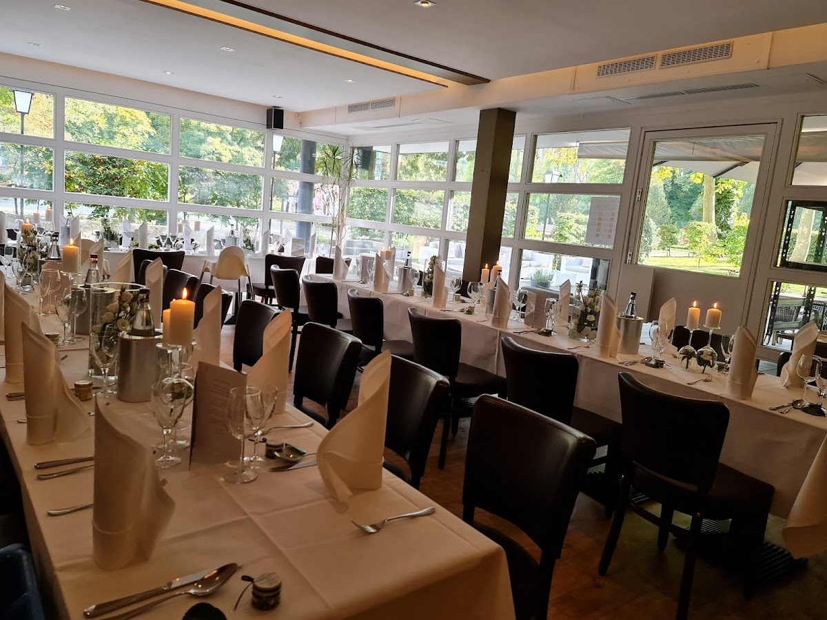 Fehtlon Restaurant
