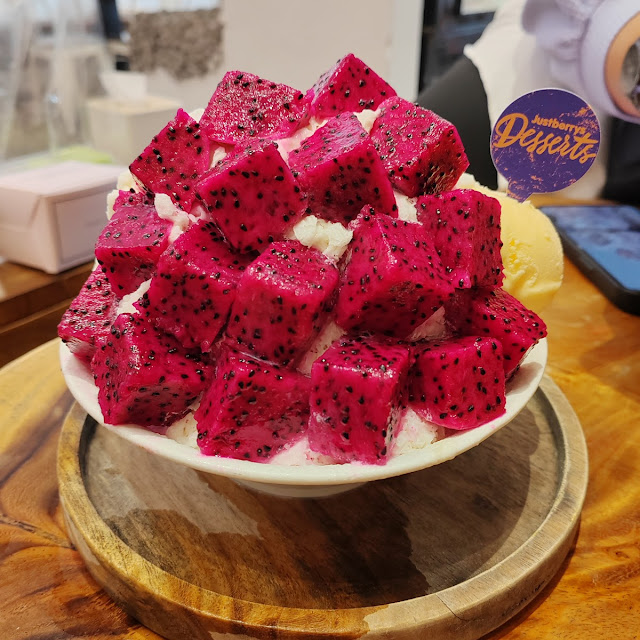 Dragon Fruit Bingsu