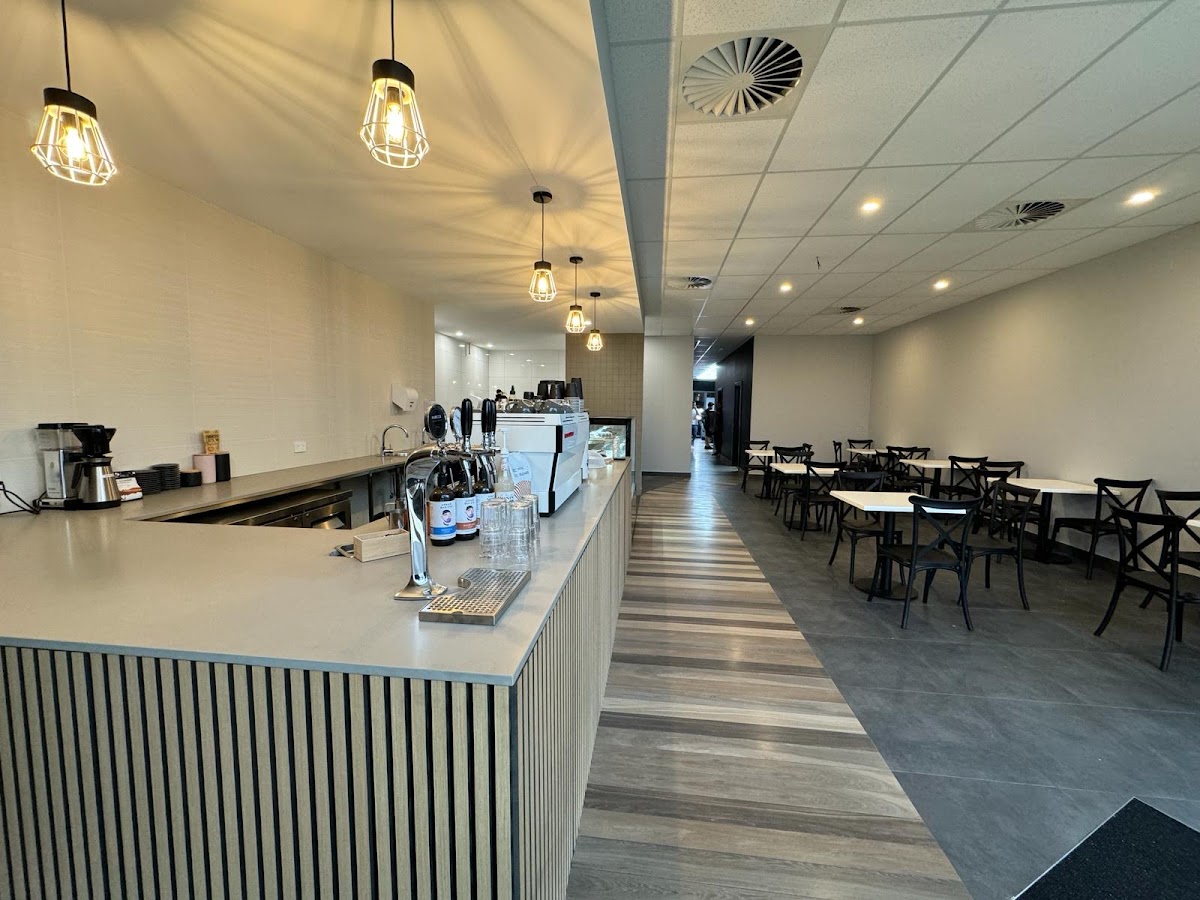 Monty's Cafe