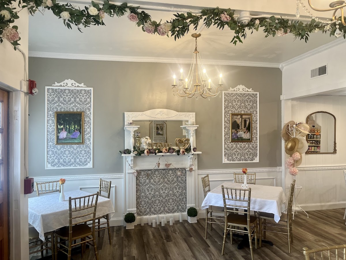 Saxonburg Tearoom on Main