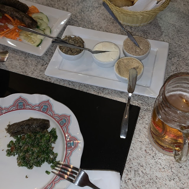 Kafta Tabule E Trio de Pastas Escolhi Porções