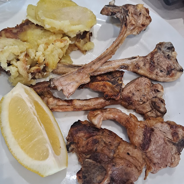 Chuletas de Cordero A la Brasa
