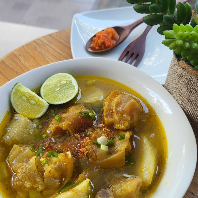 Lontong Kikil