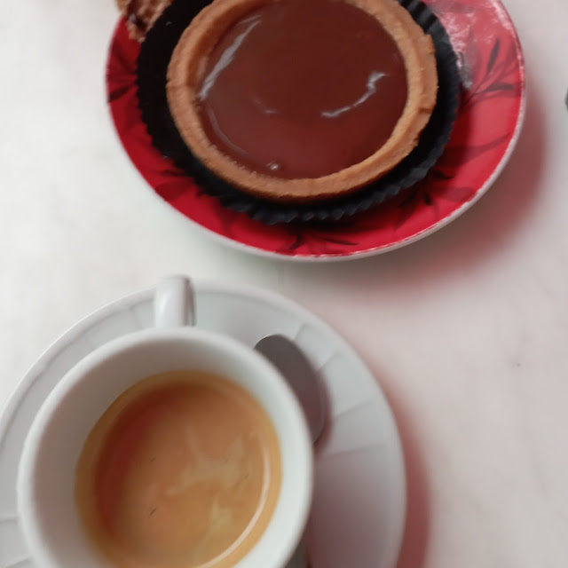 Caffè Espresso E Crostatina Alla Nutella