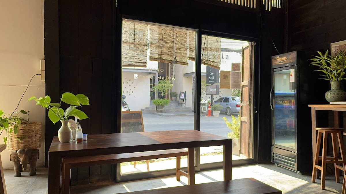 Zinme Tea House(ဇငမယတဟကစ)