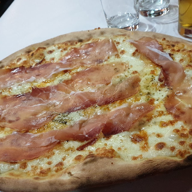 Quattro Formaggi Con Speck
