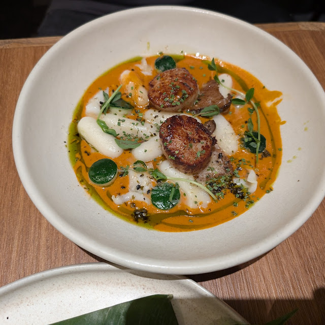 Rose Scallop