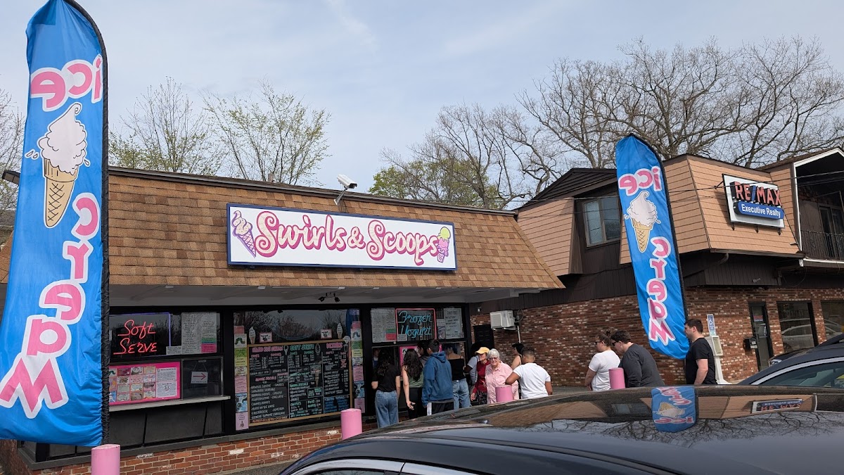 Swirls & Scoops
