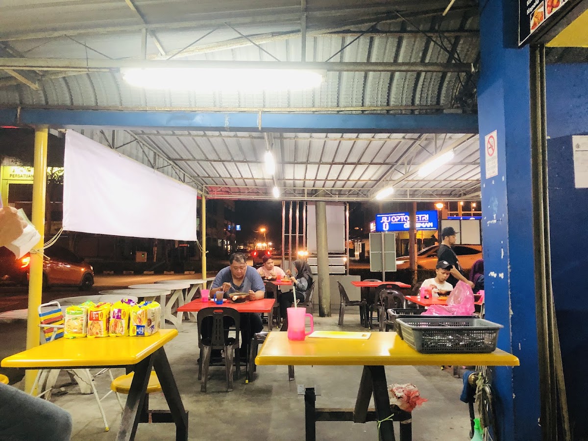 Asam Pedas Claypot | Batu Pahat
