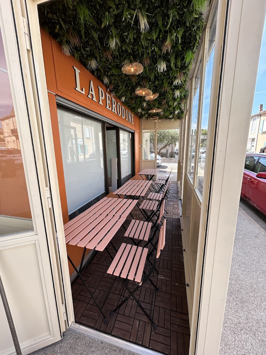 Lapérodine | Planches apéritives, Brunch & Grazing à Nîmes