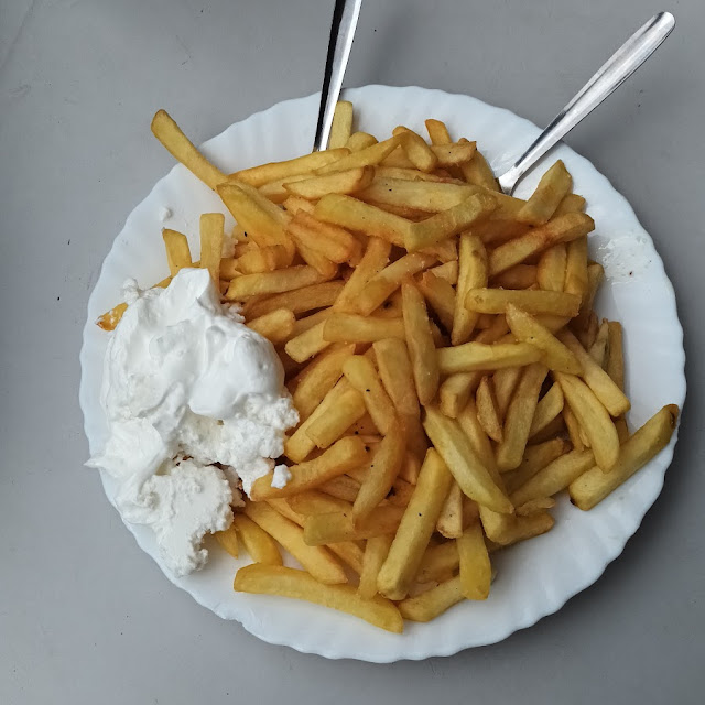 Patatas Fritas Con Mayonesa