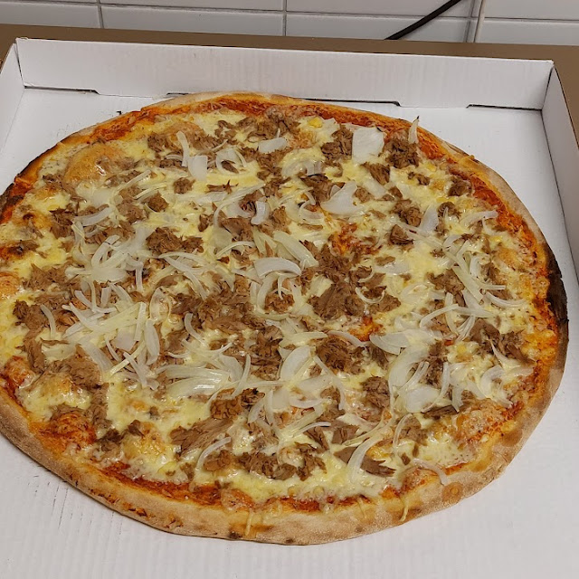 Tunfisch Familien Pizza