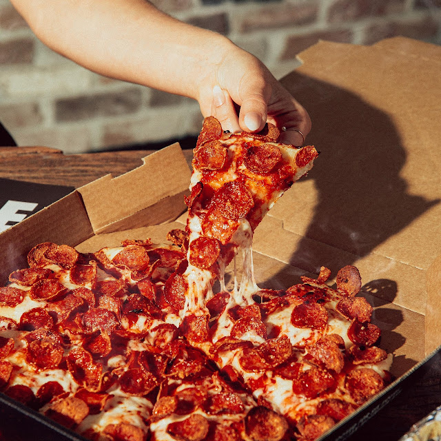 Dominos Pepperoni Pizza