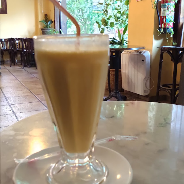 Batido de Mango Con Leche