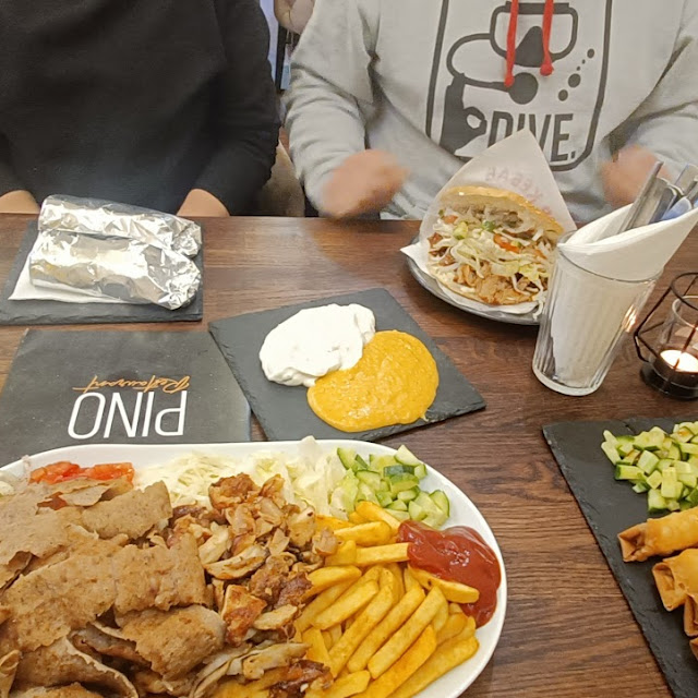 Dönerteller Mit Extra Viel Fleisch