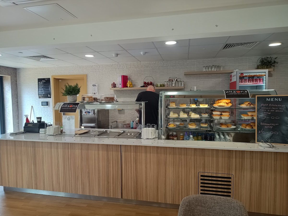 The country kitchen 2 / pippins cafe
