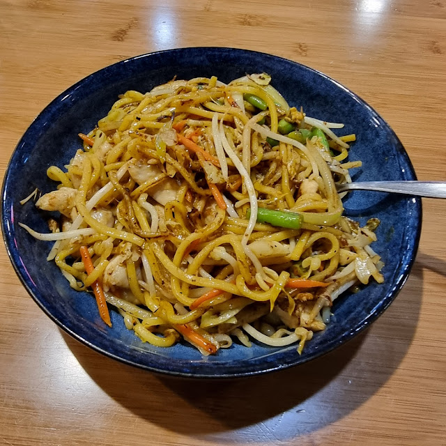Satay Chicken Noodles