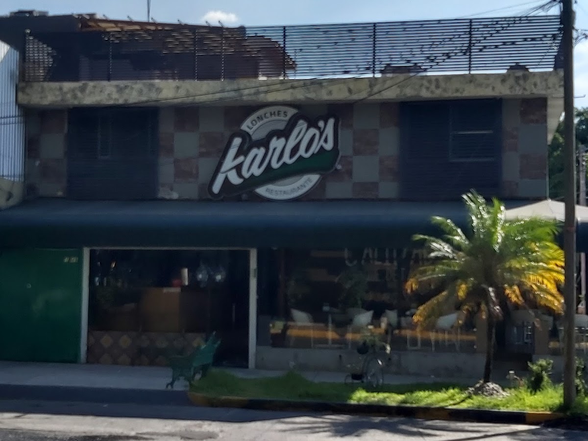 Lonches Karlo's