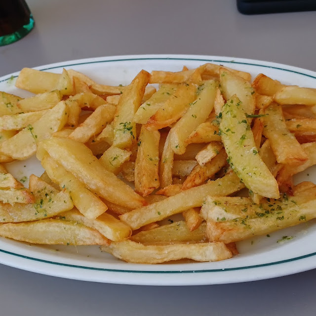 Patatas Con Ajo Vinagre Y Perejil