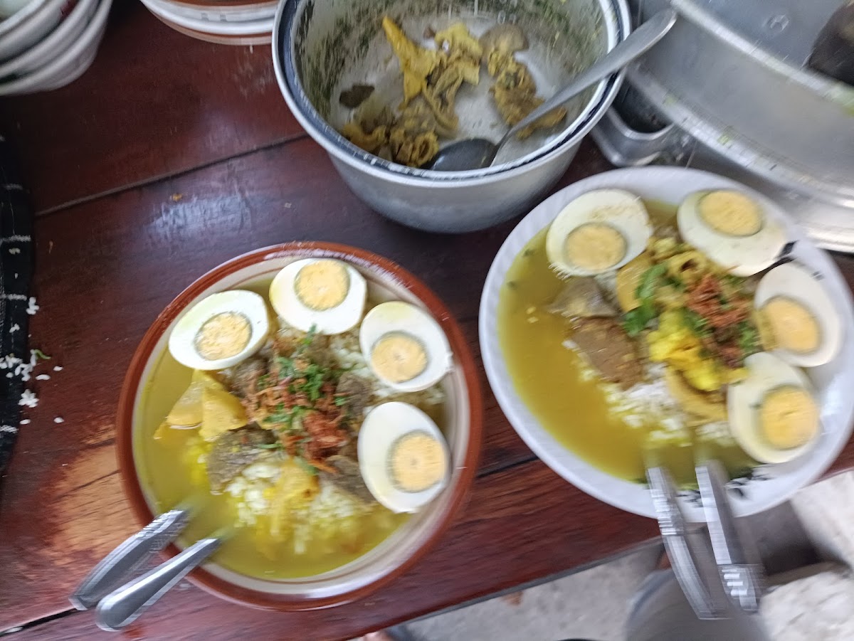 Soto Madura Cak Yusuf Gayungsari