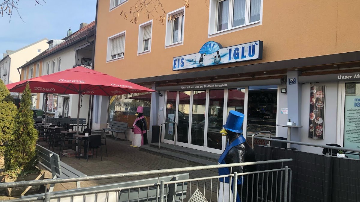 Eis Iglu‘ Neutraubling Cafe-Eistorten-Catering