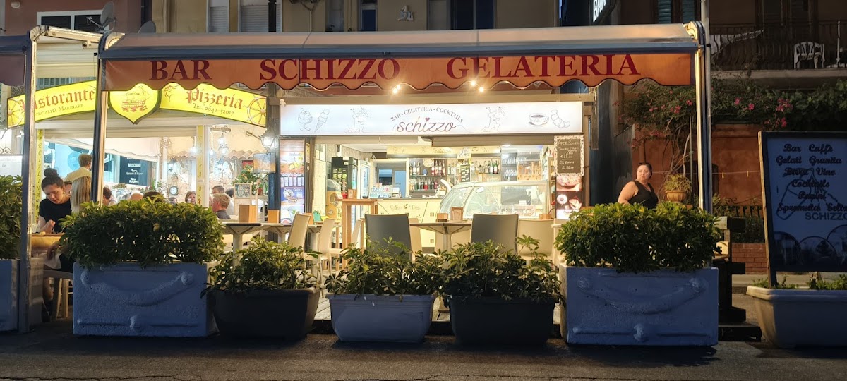 SCHIZZO BAR GELATERIA