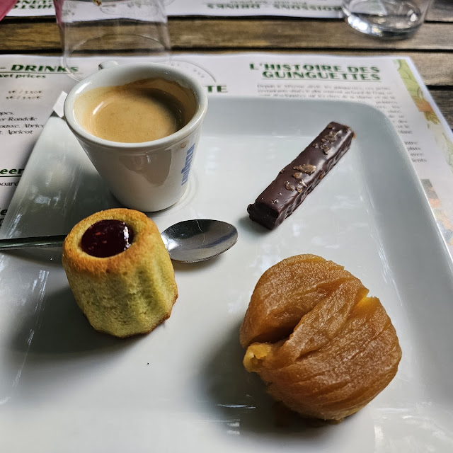 Café Gourmand