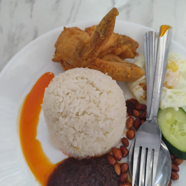 Nasi Lemak Strawberry Opah with Ayam