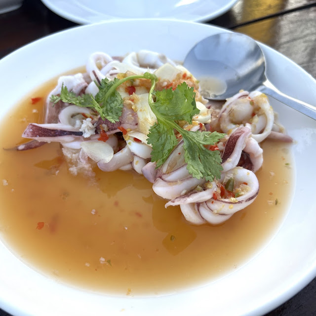 Steamed Squid with Lemon and Chilli Sauce