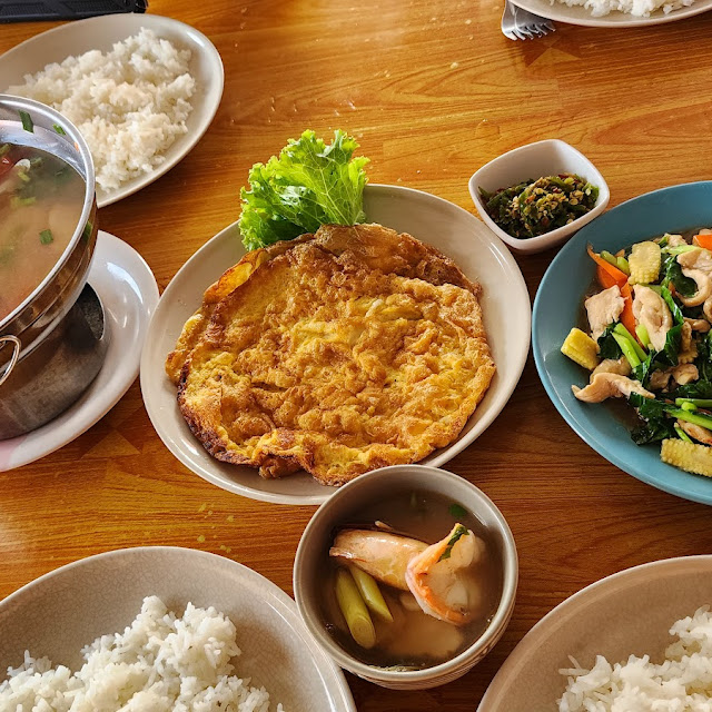White Tomyam Seafood