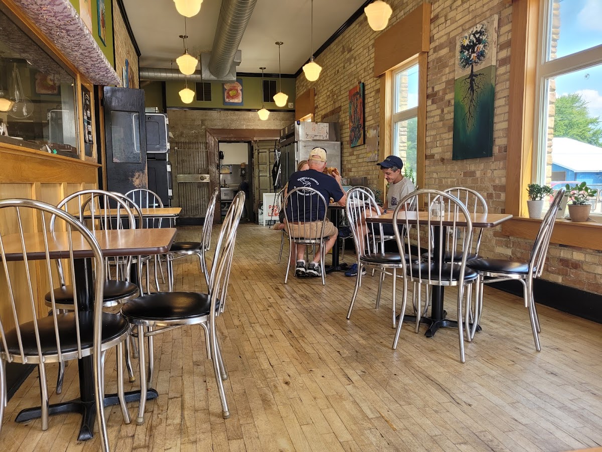 Roz’s Diner