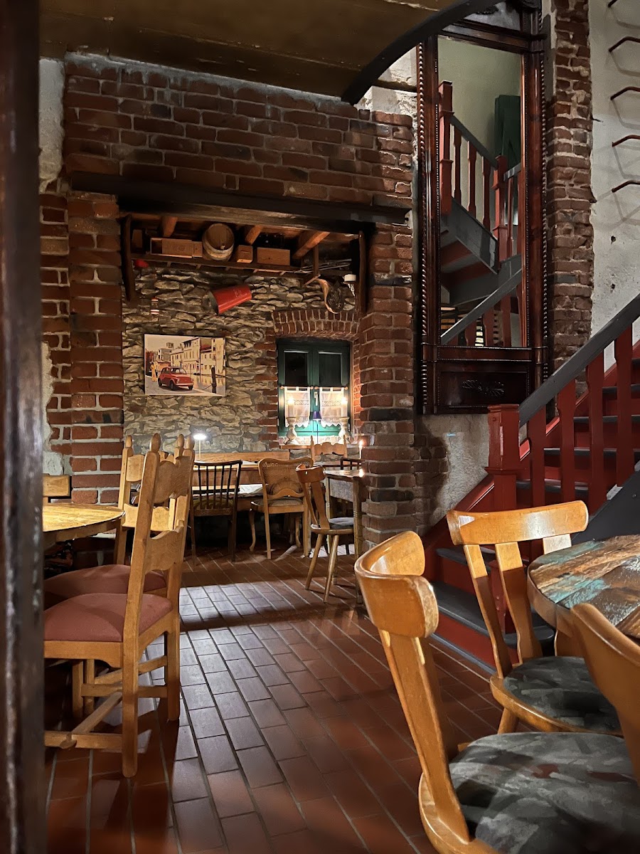 Pizzeria-Enoteca 'Altes Spritzenhaus'