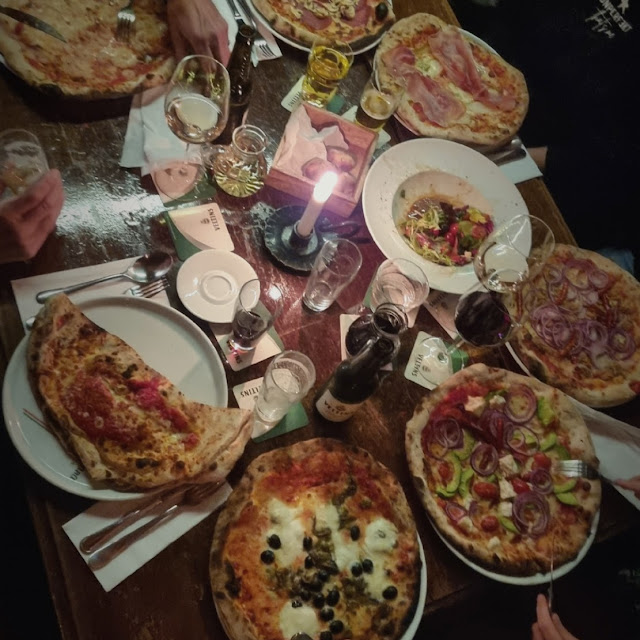 Diverse Pizzen