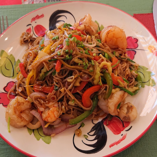 Nouilles Sautées Aux Fruits de Mer