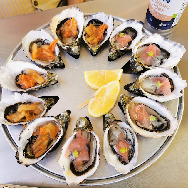 Oysters Natural