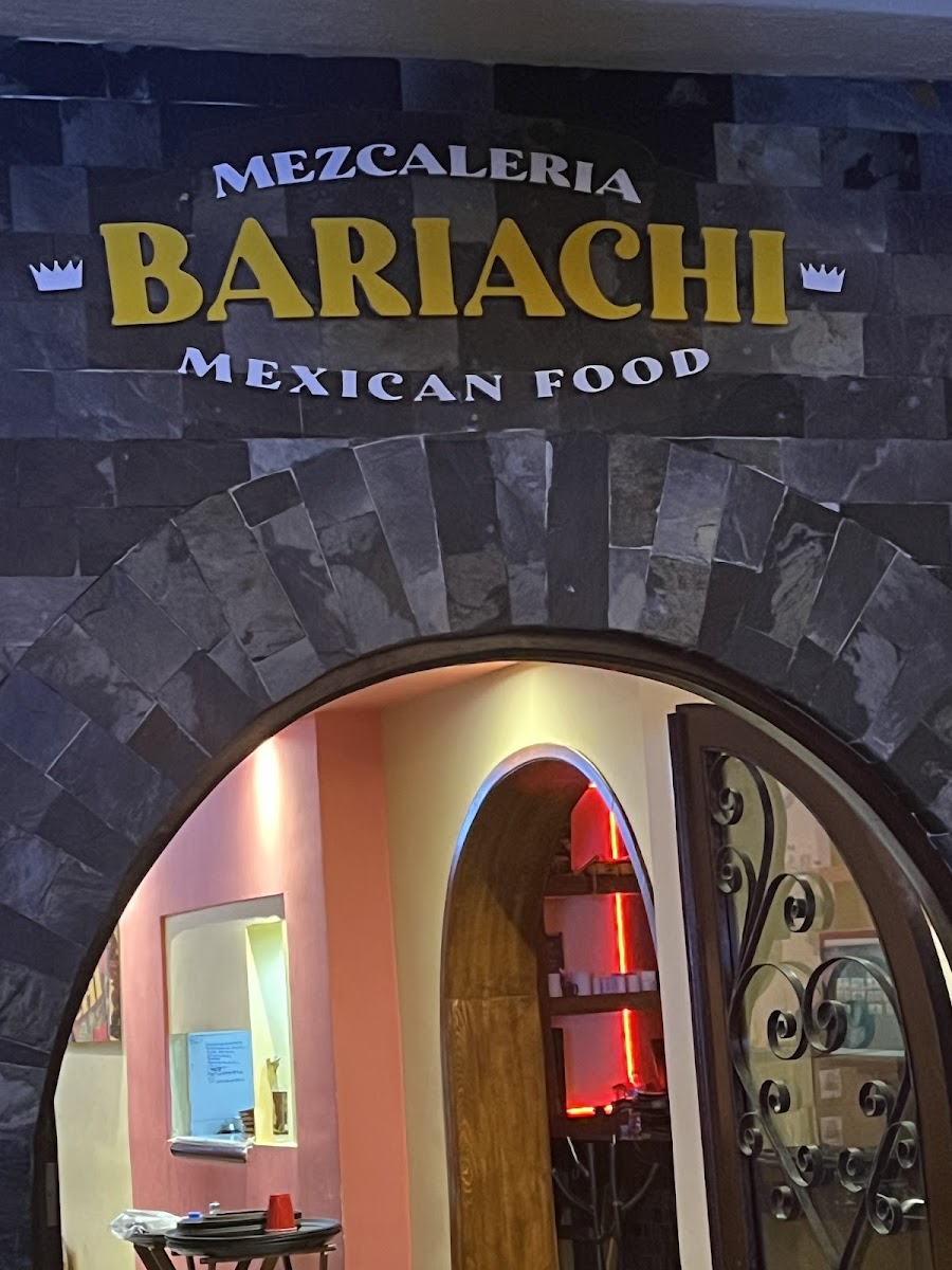 Bariachi - Mezcaleria & Mexican Food Cancún