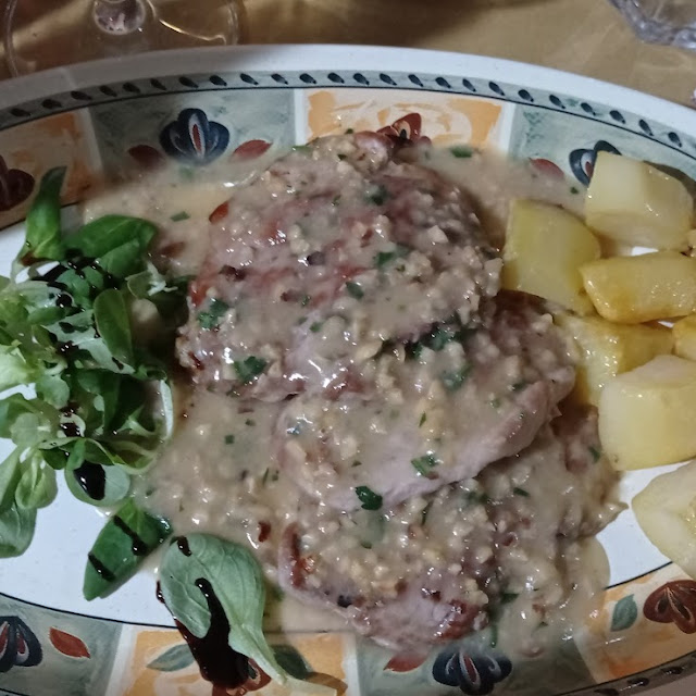 Filetto Di Maiale Alle Nocciole
