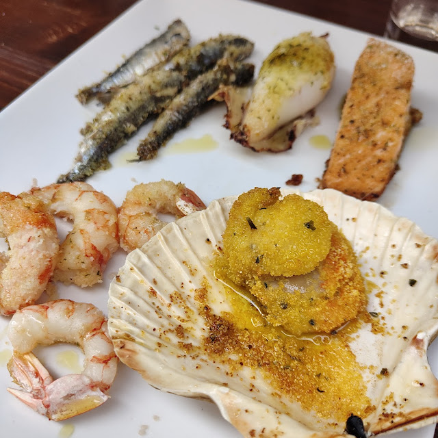 Cicchetti Misti E Vino Bianco
