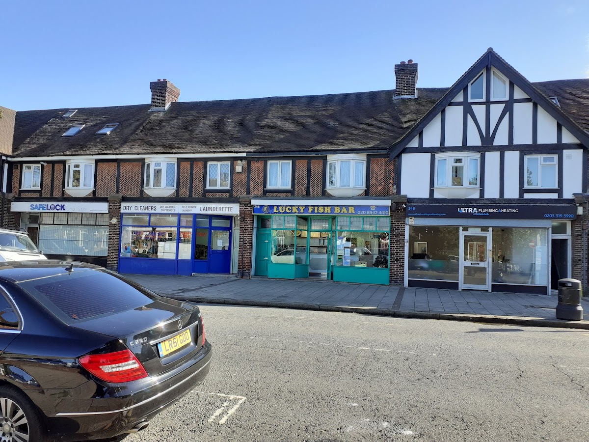 Lucky Fish Bar