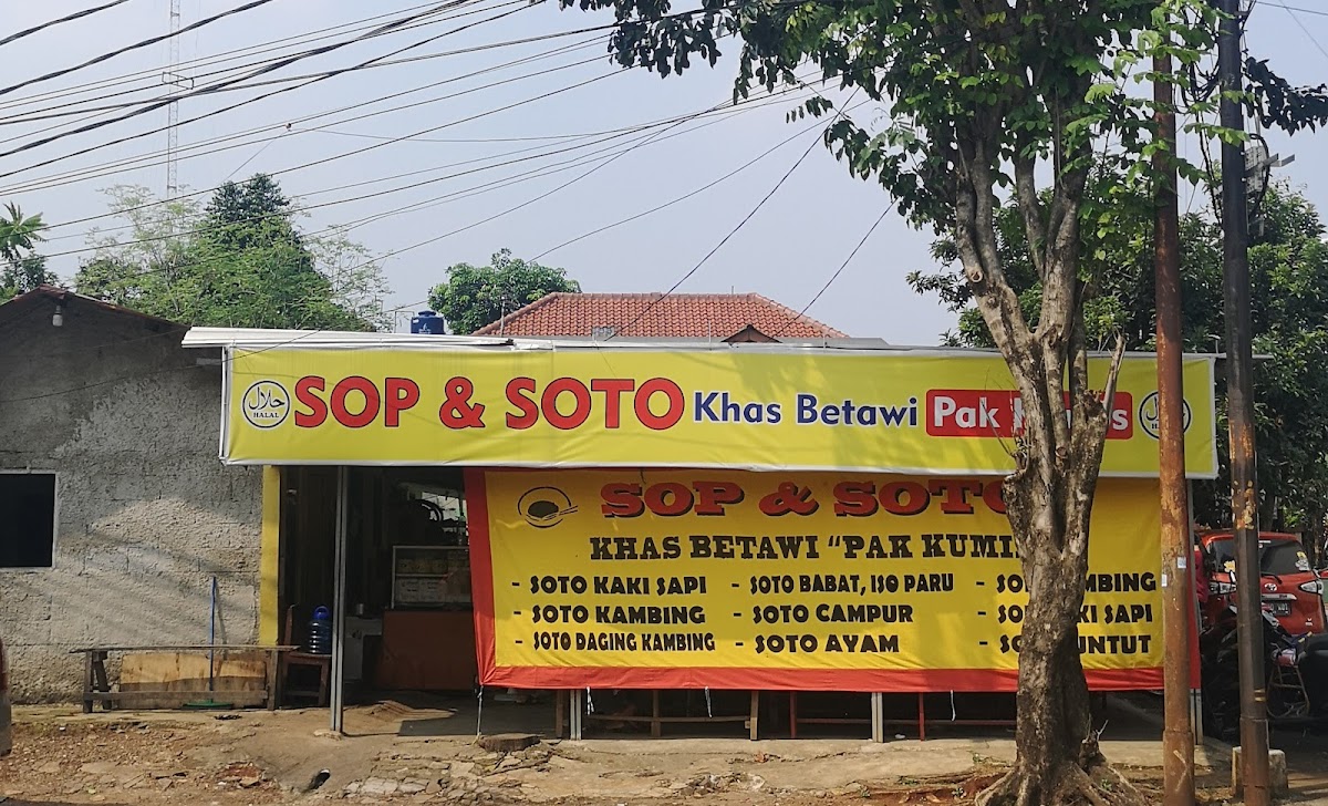 Sop dan Soto Betawi Pak Kumis