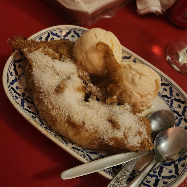 Fried Banana with Vanilla Ice Cream