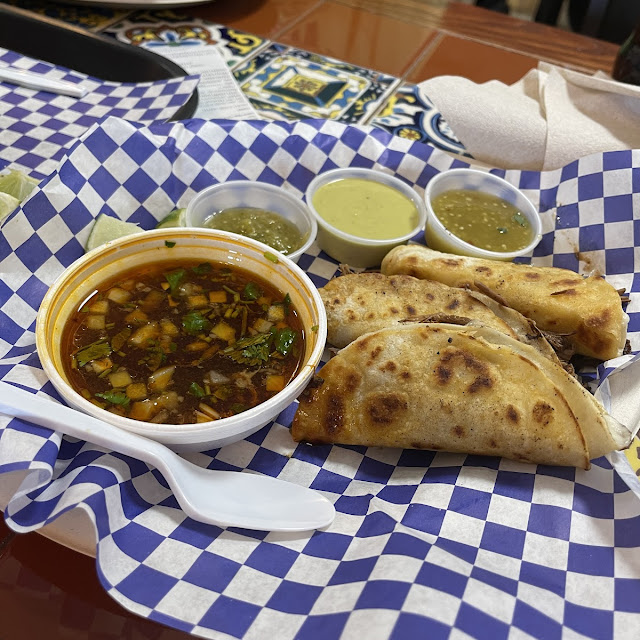 Barbacoa Quesadilla w Consome