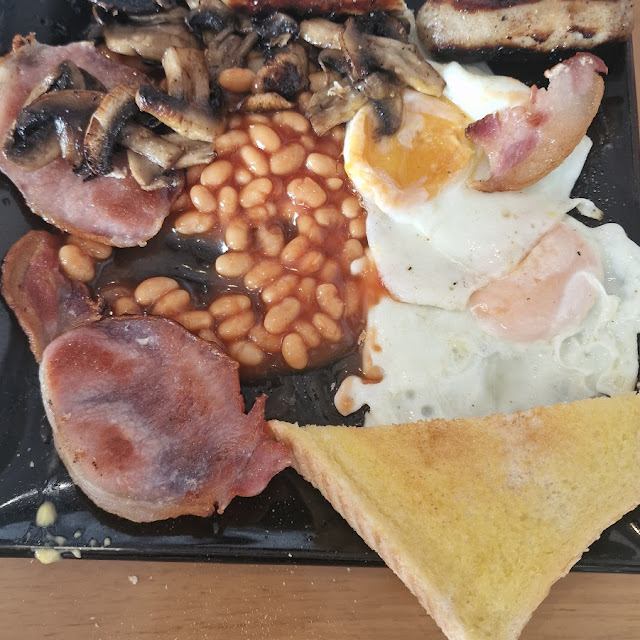 English Breakfast