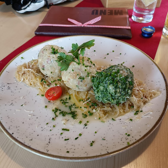 Tris Di Canederli