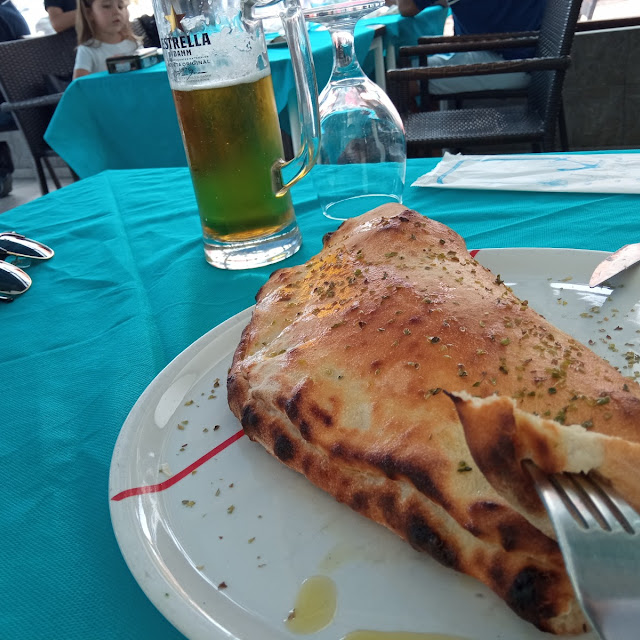 Pizza Calzone