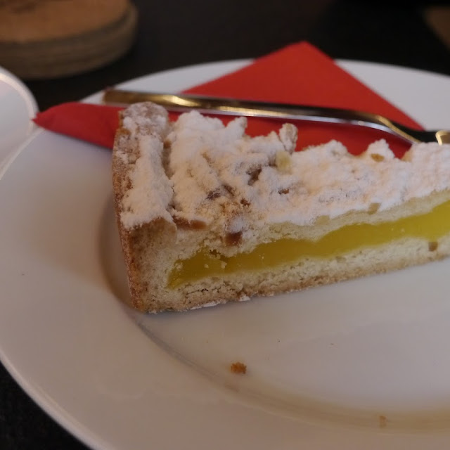 Marzipan Orange Kuchen